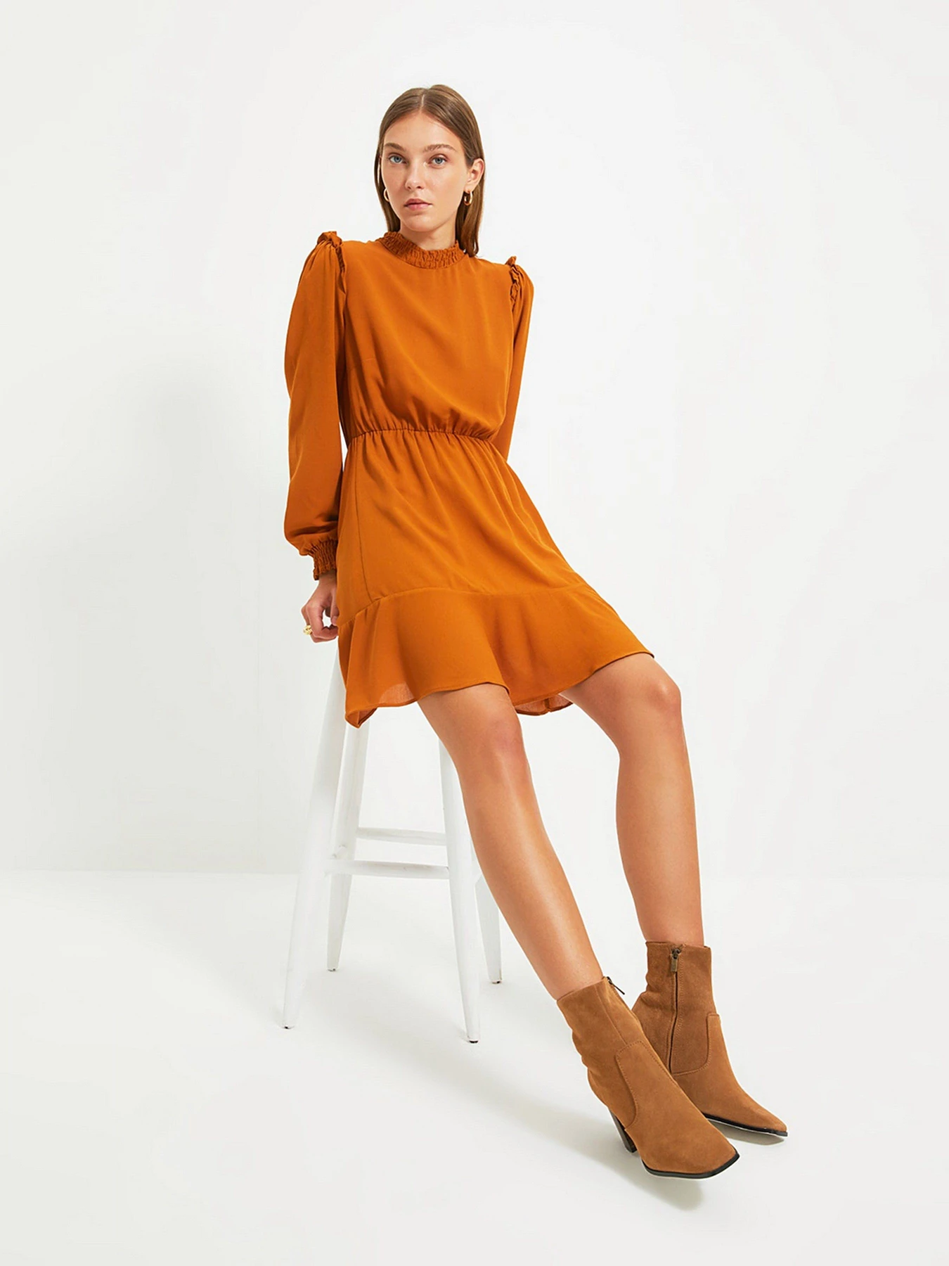 Платья Trendyol модель TWOAW22EL0504/Camel Платья Trendyol модель TWOAW22EL0504/Camel Фото