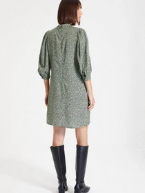 Платья Trendyol модель TWOAW22EL0509/Yesil Фото