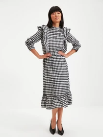 Юбки Trendyol модель TWOAW22ET0045/Siyah Фото