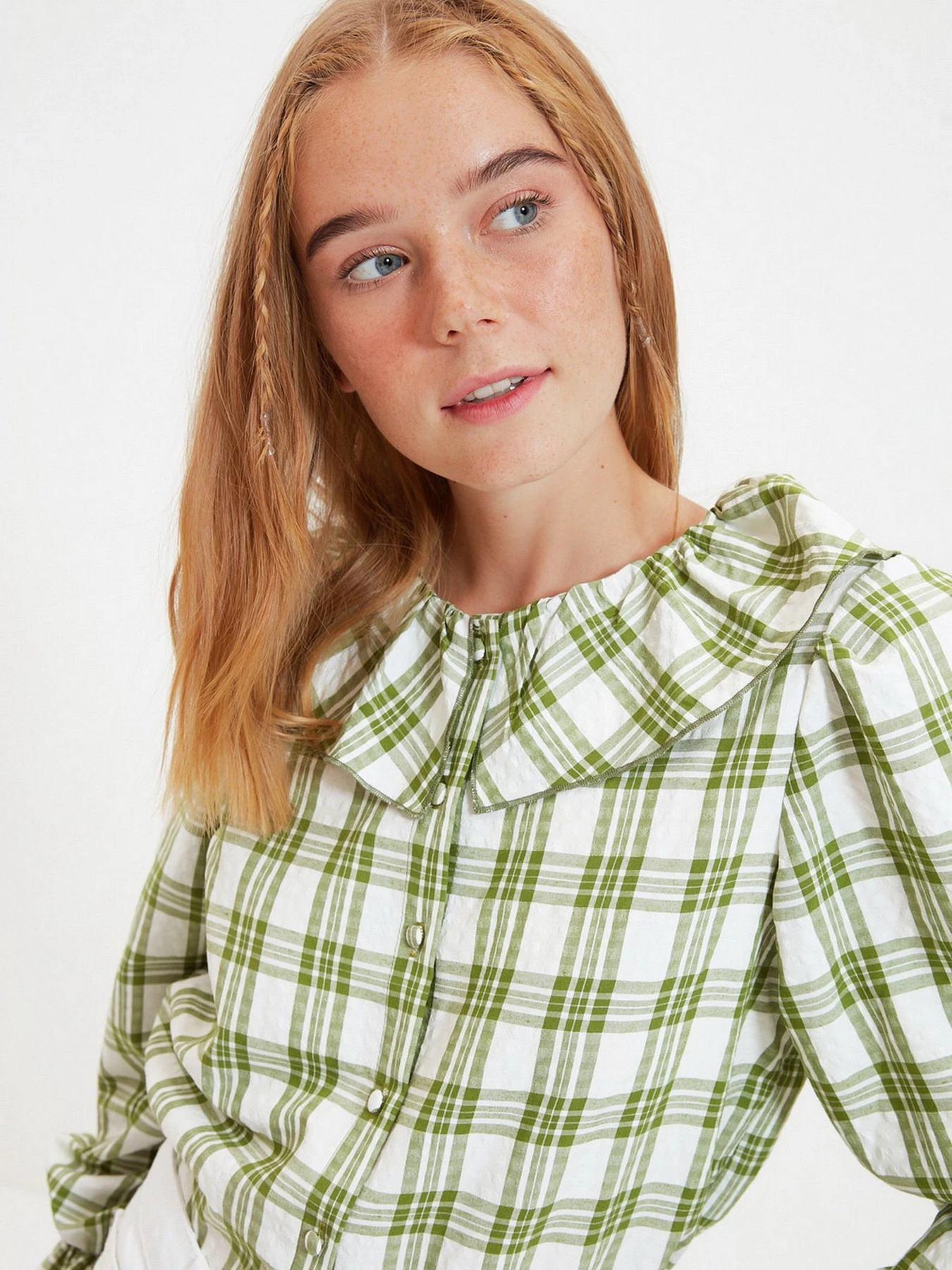 Рубашки Trendyol модель TWOAW22GO0123/Yesil Фото