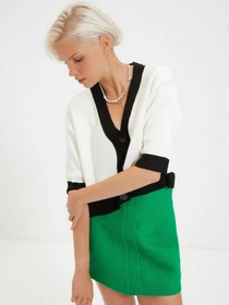 Свитры и кардиганы Trendyol модель TWOAW22HI0421/Ekru Фото