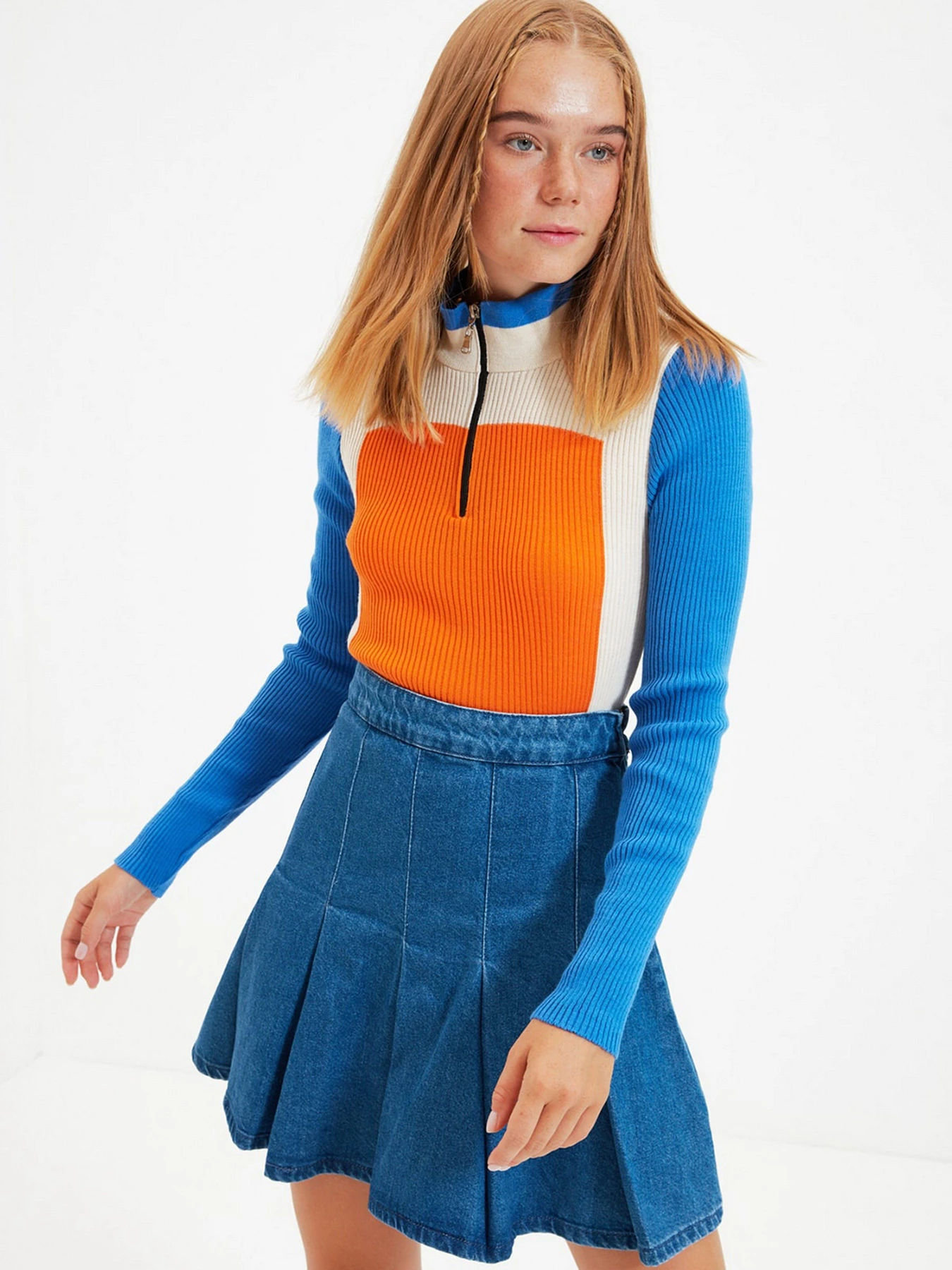 Свитры и кардиганы Trendyol модель TWOAW22KZ0012/Turuncu Фото