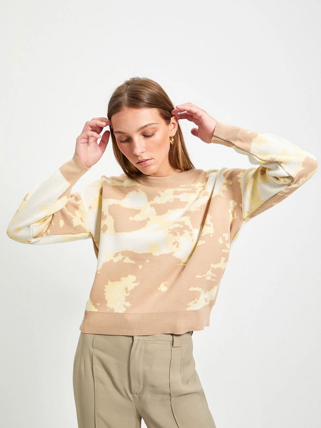 Свитры и кардиганы Trendyol модель TWOAW22KZ0675/Bej Свитры и кардиганы Trendyol модель TWOAW22KZ0675/Bej Фото