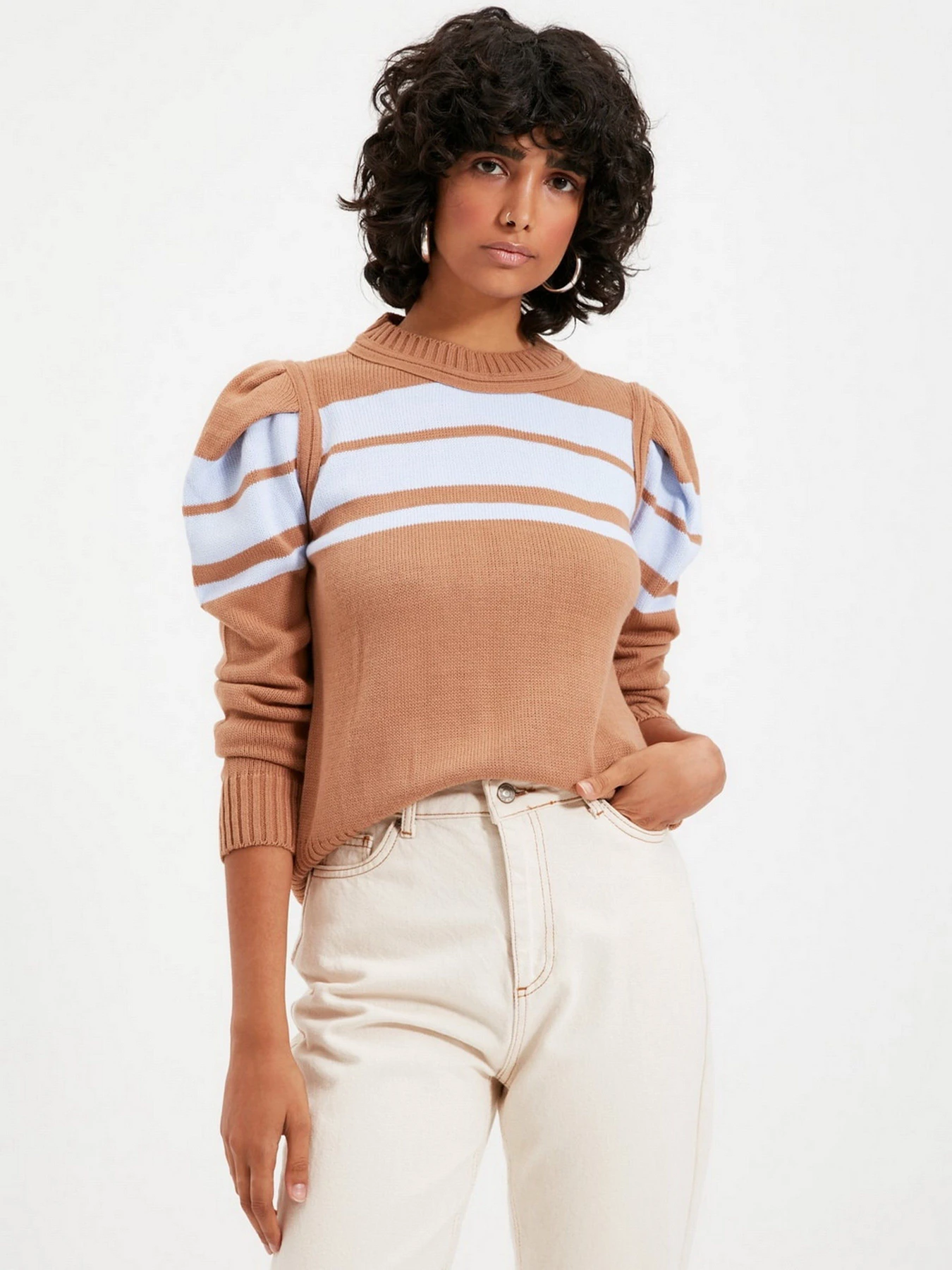 Свитры и кардиганы Trendyol модель TWOAW22KZ0734/Camel Фото