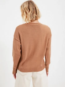 Свитры и кардиганы Trendyol модель TWOAW22KZ0758/Camel Фото