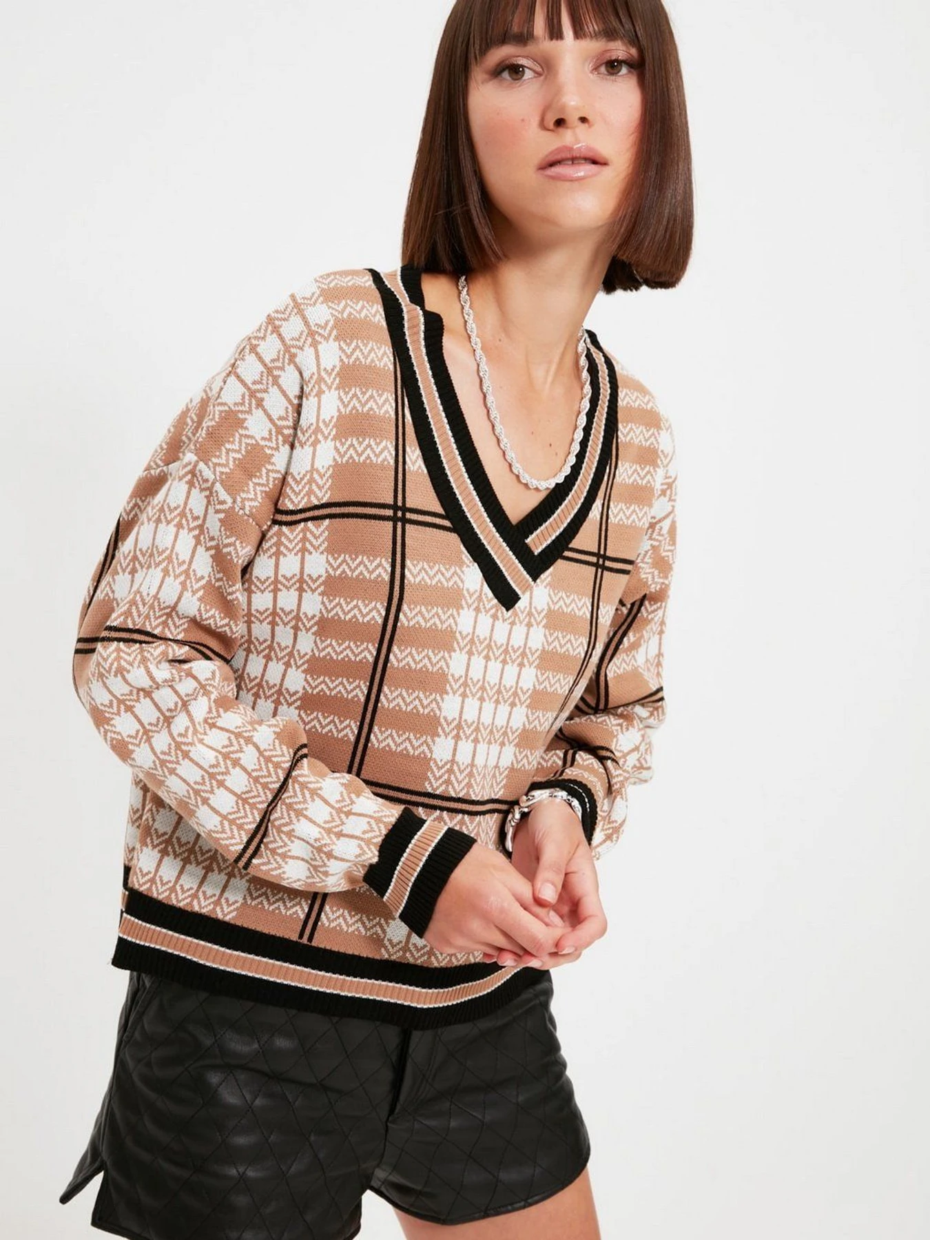 Свитры и кардиганы Trendyol модель TWOAW22KZ1123/Camel Свитры и кардиганы Trendyol модель TWOAW22KZ1123/Camel Фото