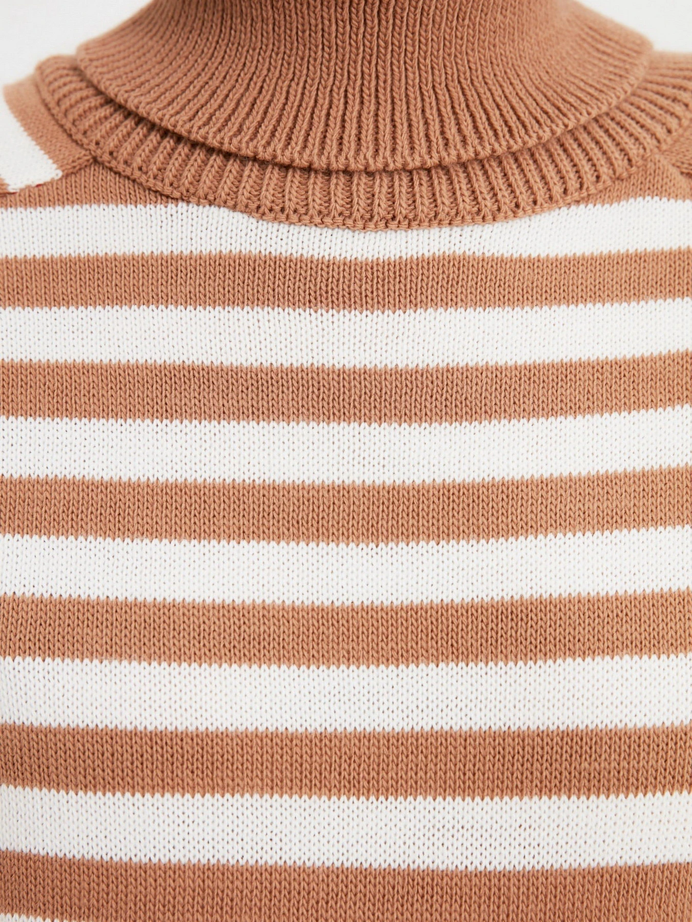 Свитры и кардиганы Trendyol модель TWOAW22KZ1216/Camel Свитры и кардиганы Trendyol модель TWOAW22KZ1216/Camel Фото
