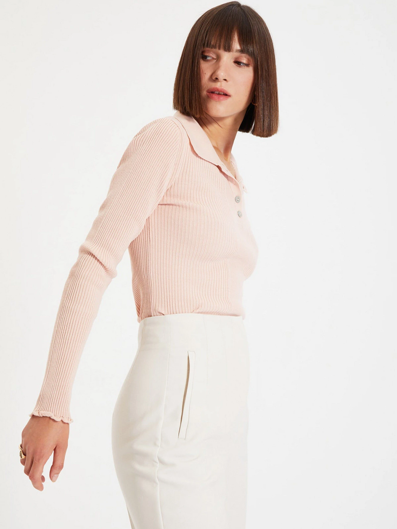 Свитры и кардиганы Trendyol модель TWOAW22KZ1354/Pudra Свитры и кардиганы Trendyol модель TWOAW22KZ1354/Pudra Фото