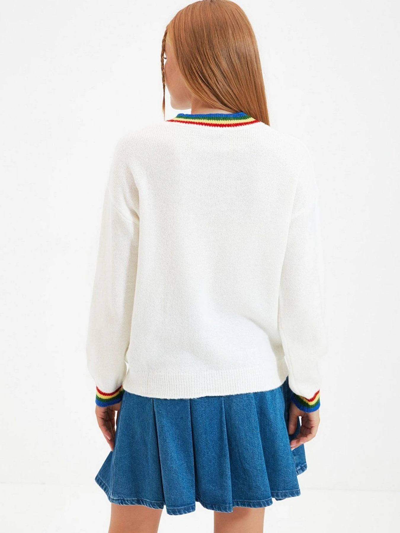 Свитры и кардиганы Trendyol модель TWOAW22KZ1364/Ekru Свитры и кардиганы Trendyol модель TWOAW22KZ1364/Ekru Фото