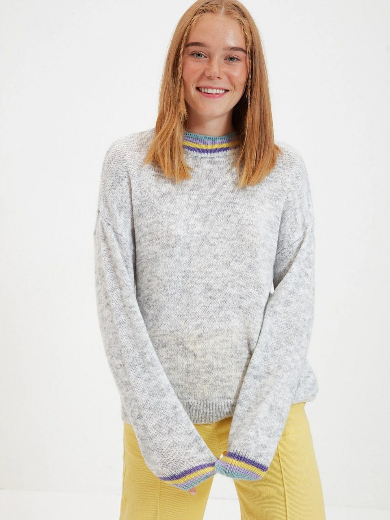 Свитры и кардиганы Trendyol модель TWOAW22KZ1364/Gri Свитры и кардиганы Trendyol модель TWOAW22KZ1364/Gri Фото