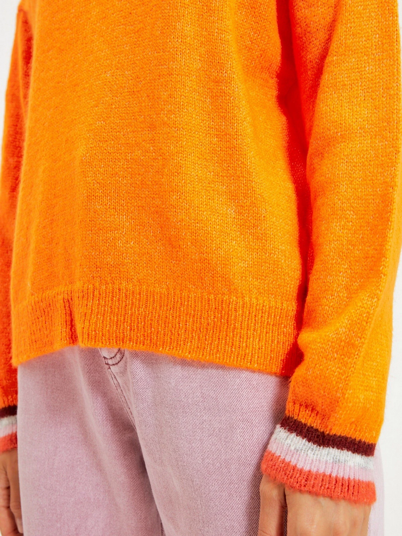 Свитры и кардиганы Trendyol модель TWOAW22KZ1364/Turuncu Свитры и кардиганы Trendyol модель TWOAW22KZ1364/Turuncu Фото