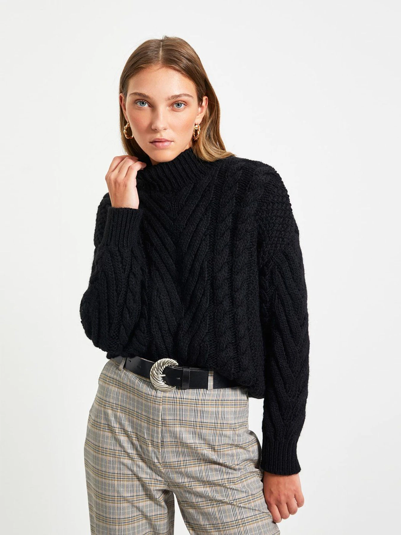 Свитры и кардиганы Trendyol модель TWOAW22KZ1381/Siyah Свитры и кардиганы Trendyol модель TWOAW22KZ1381/Siyah Фото