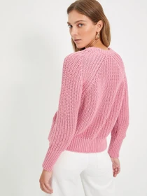 Свитры и кардиганы Trendyol модель TWOAW22KZ1387/Pembe Фото