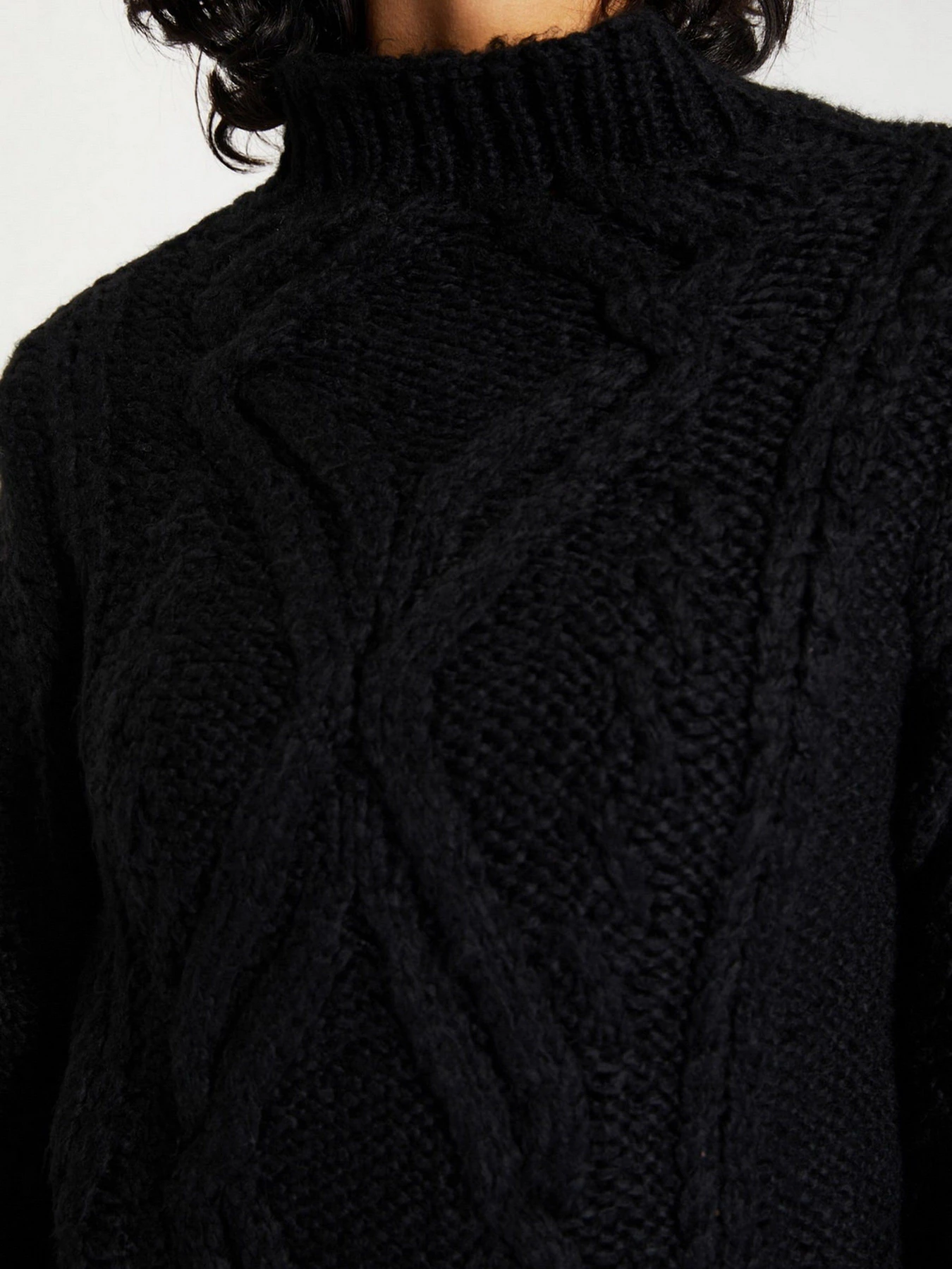 Свитры и кардиганы Trendyol модель TWOAW22KZ1388/Siyah Свитры и кардиганы Trendyol модель TWOAW22KZ1388/Siyah Фото