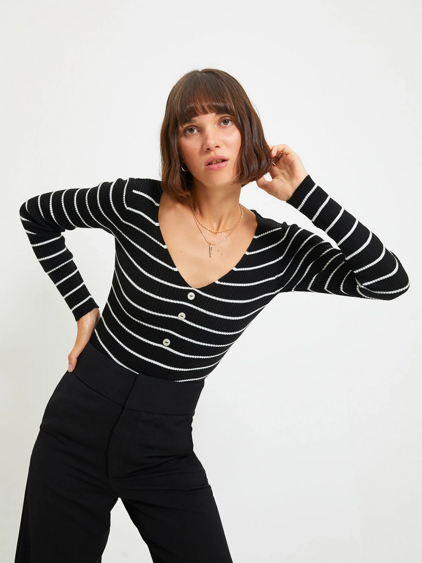Боди и корсеты Trendyol модель TWOAW22KZ1482/Siyah Боди и корсеты Trendyol модель TWOAW22KZ1482/Siyah Фото