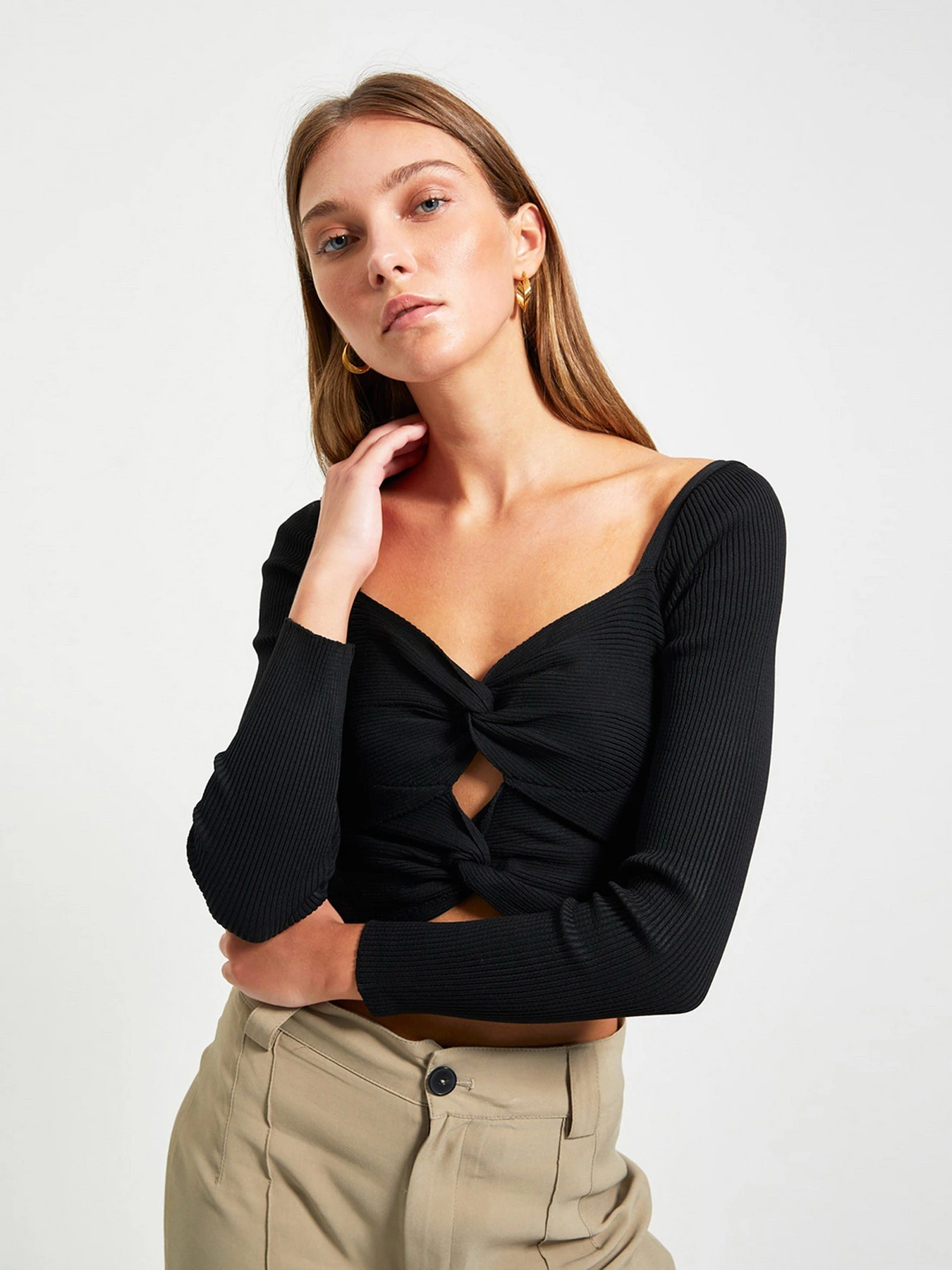 Свитры и кардиганы Trendyol модель TWOAW22KZ1547/Siyah Свитры и кардиганы Trendyol модель TWOAW22KZ1547/Siyah Фото