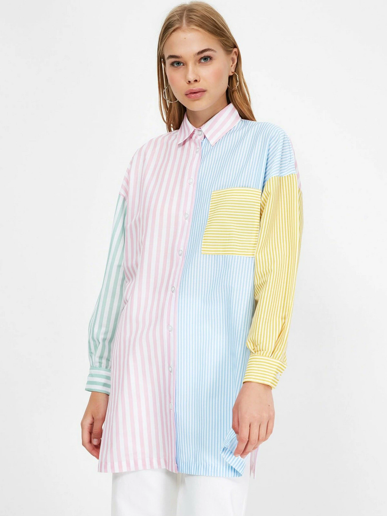 Рубашки Trendyol модель TCTSS21UK0011/Cok Renkli Рубашки Trendyol модель TCTSS21UK0011/Cok Renkli Фото