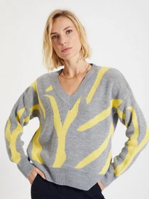 Свитры и кардиганы Trendyol модель TWOAW22KZ1648/Gri Фото