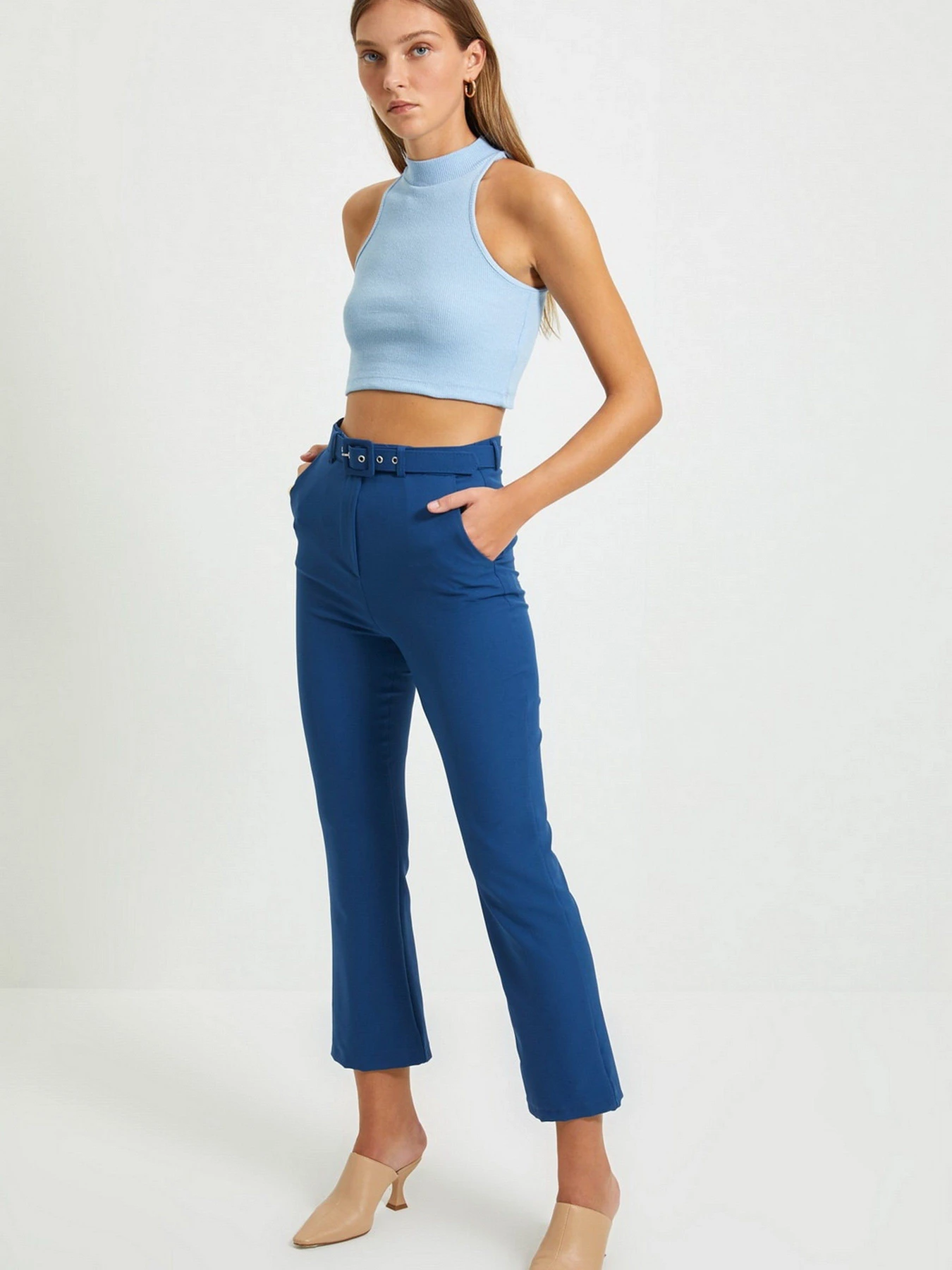 Брюки Trendyol модель TWOAW22PL0029/Indigo Брюки Trendyol модель TWOAW22PL0029/Indigo Фото