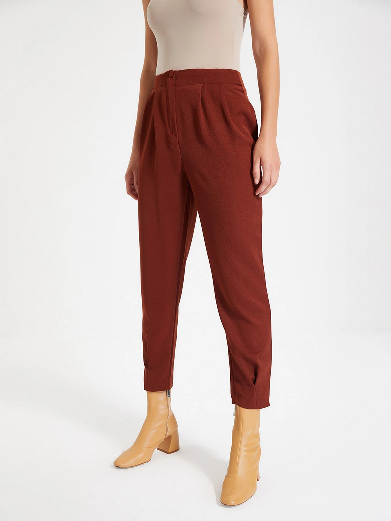 Брюки Trendyol модель TWOAW22PL0075/Kahverengi Брюки Trendyol модель TWOAW22PL0075/Kahverengi Фото