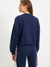Худи и свитшоты Trendyol модель TWOAW22SW0051/Lacivert Фото