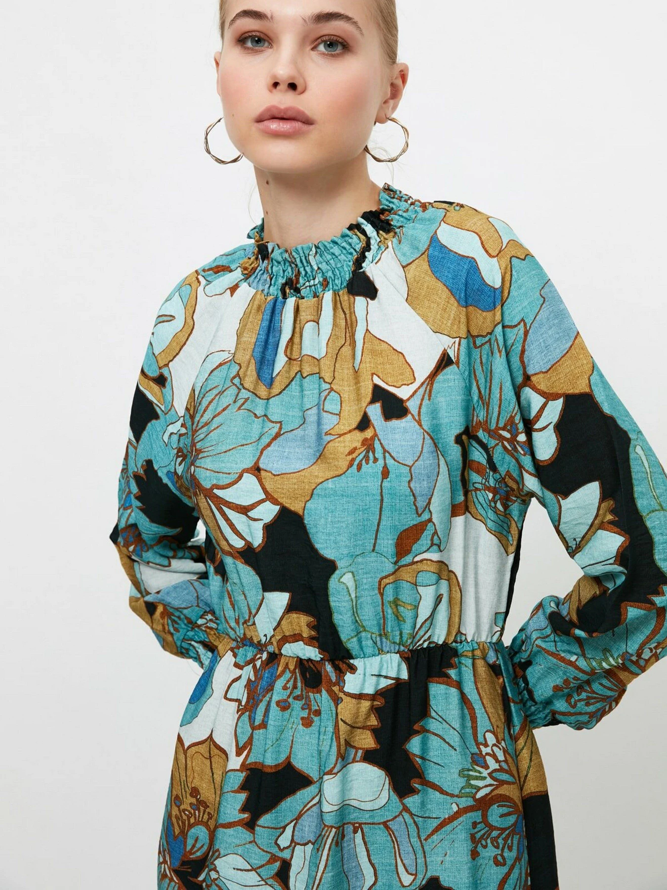 Платья Trendyol модель TCTSS21EL3945/Yesil Платья Trendyol модель TCTSS21EL3945/Yesil Фото
