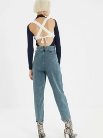 Джинсы Trendyol Curved модель TWOAW22JE0121/Gece Mavisi Фото