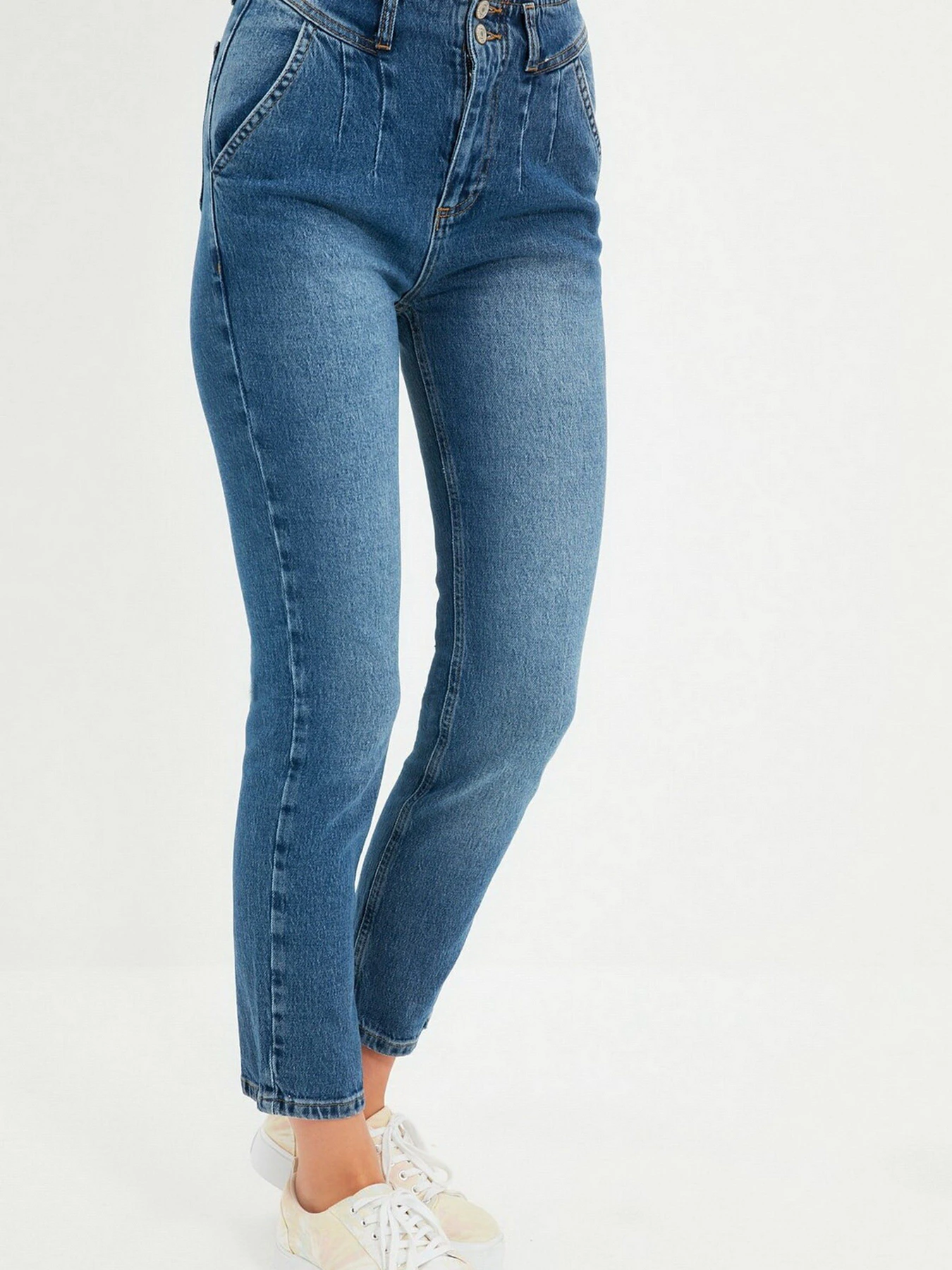 Джинсы Trendyol Slim модель TWOAW22JE0144/Mavi Фото