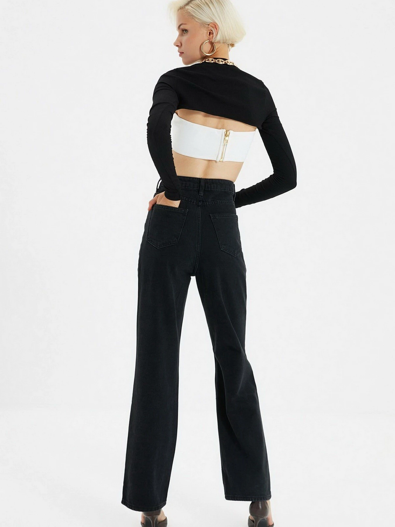 Джинси Trendyol Wide Leg модель TWOAW22JE0251/Siyah Фото