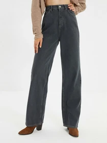 Джинсы Trendyol Mom модель TWOAW22JE0264/Siyah Фото