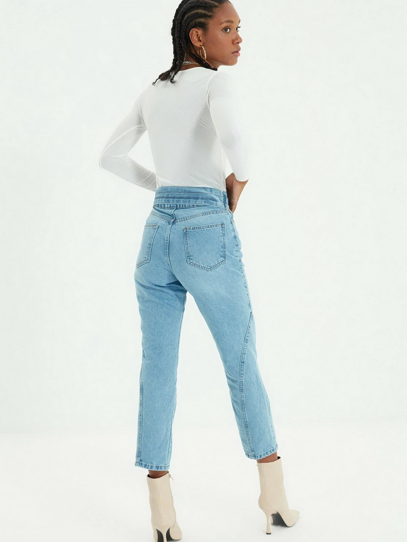 Джинси Trendyol Straight модель TWOAW22JE0280/Mavi Фото