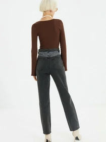 Джинсы Trendyol Bootcut модель TWOAW22JE0422/Antrasit Фото