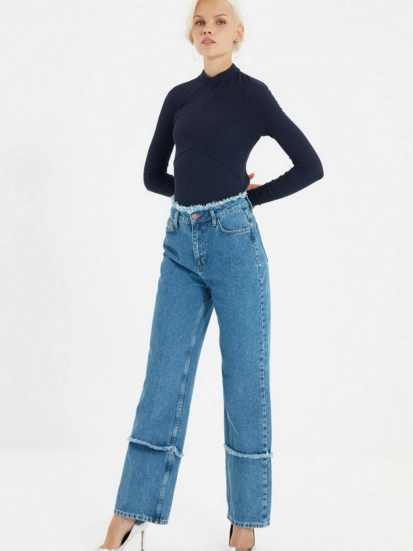 Джинси Trendyol Wide Leg модель TWOAW22JE0460/Mavi Джинси Trendyol Wide Leg модель TWOAW22JE0460/Mavi Фото