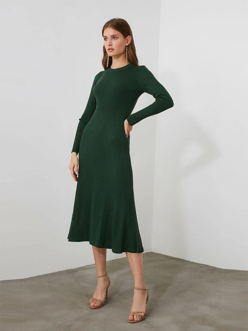 Платья Trendyol модель TWOAW21EL0422/Yesil Фото