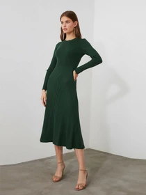 Платья Trendyol модель TWOAW21EL0422/Yesil Фото