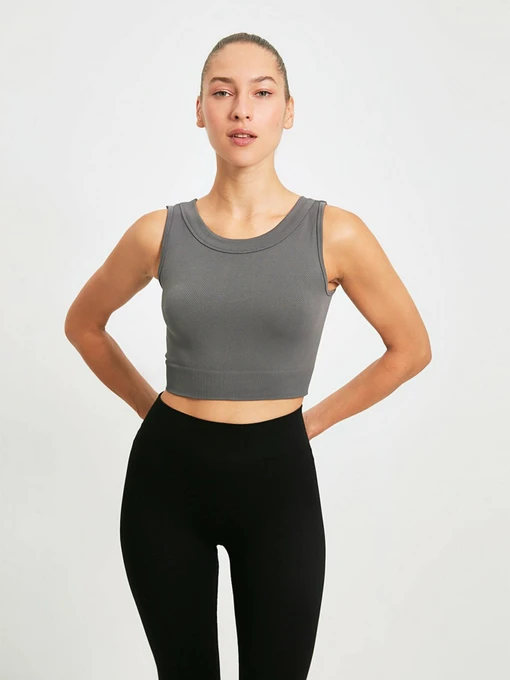 Футболки и поло Trendyol модель TWOAW22SS0011/Antrasit Фото