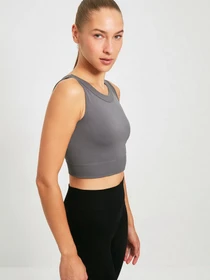 Футболки і поло Trendyol модель TWOAW22SS0011/Antrasit Фото