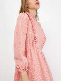 Платья Trendyol модель TCTSS21EB0028/Pembe Фото
