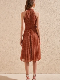 Платья Trendyol модель TWOSS20EL1341/Turuncu Фото
