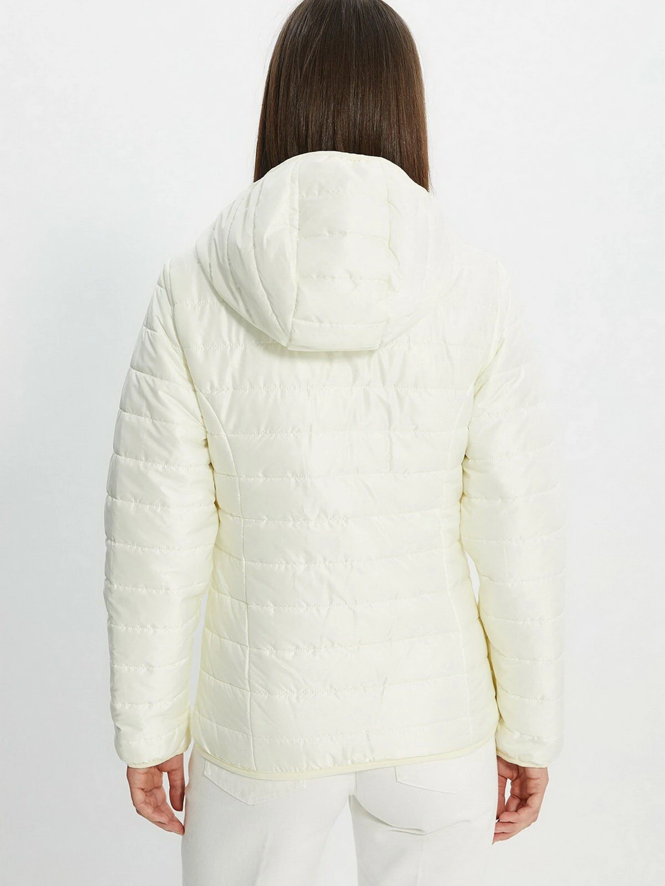 Куртки и дубленки Trendyol модель TWOAW22MO0270/Ekru Фото