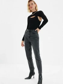 Джинсы Trendyol Mom модель TWOSS20JE0164/Antrasit Фото