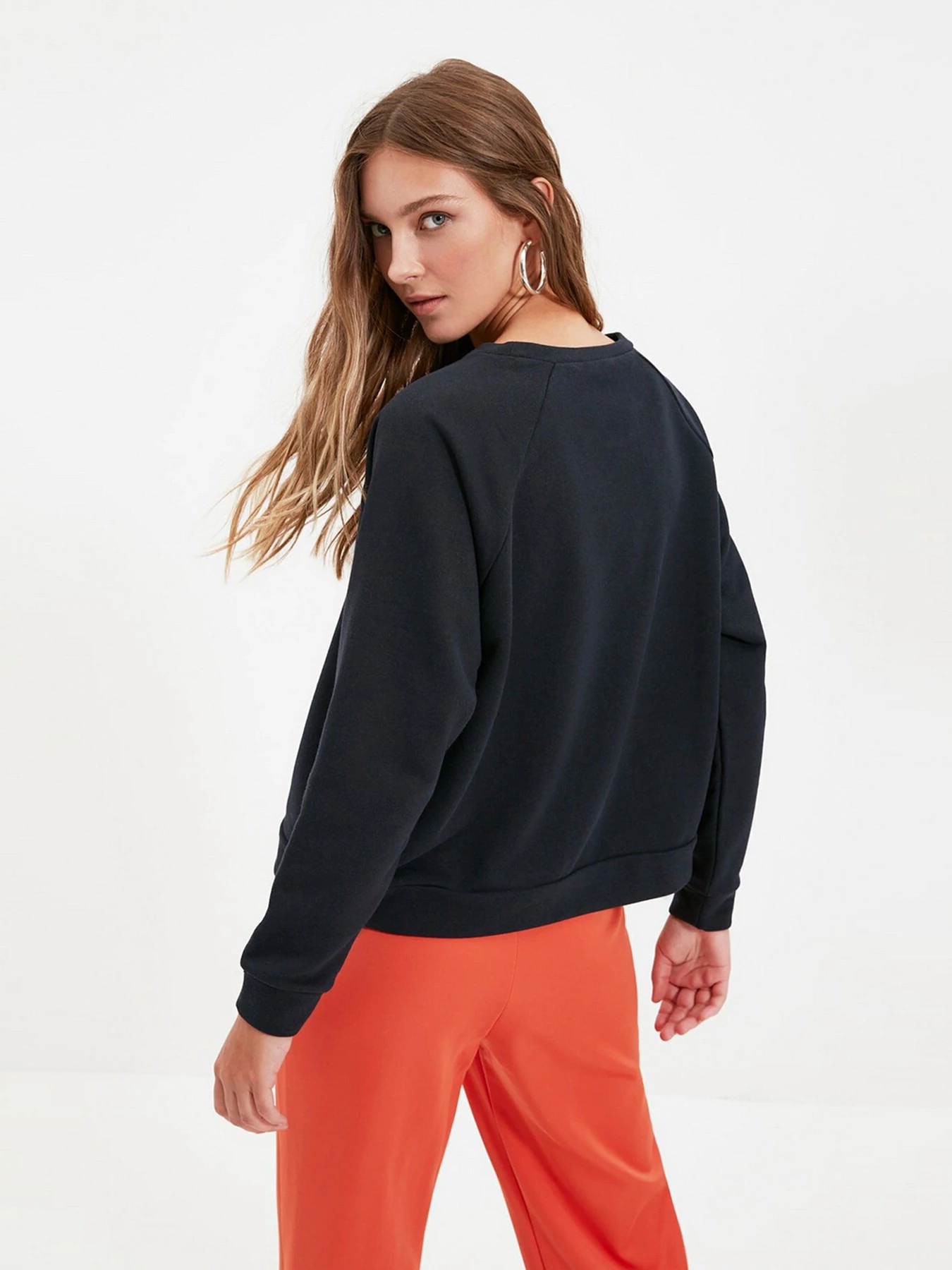 Худи и свитшоты Trendyol модель TWOAW20SW0055/Lacivert Худи и свитшоты Trendyol модель TWOAW20SW0055/Lacivert Фото