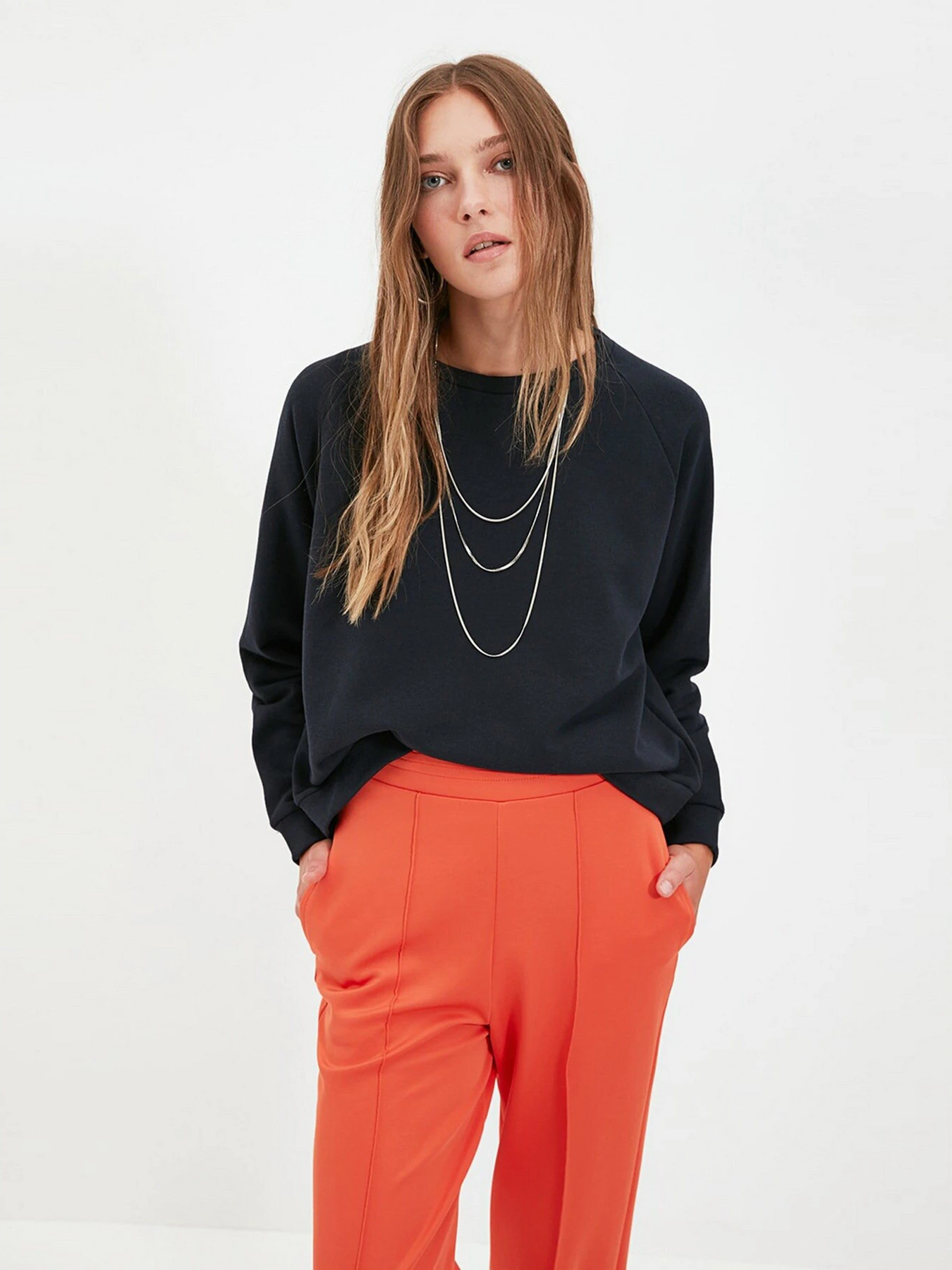 Худи и свитшоты Trendyol модель TWOAW20SW0055/Lacivert Худи и свитшоты Trendyol модель TWOAW20SW0055/Lacivert Фото