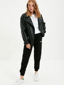 Брюки Trendyol модель TWOAW21EA0049/Siyah Фото