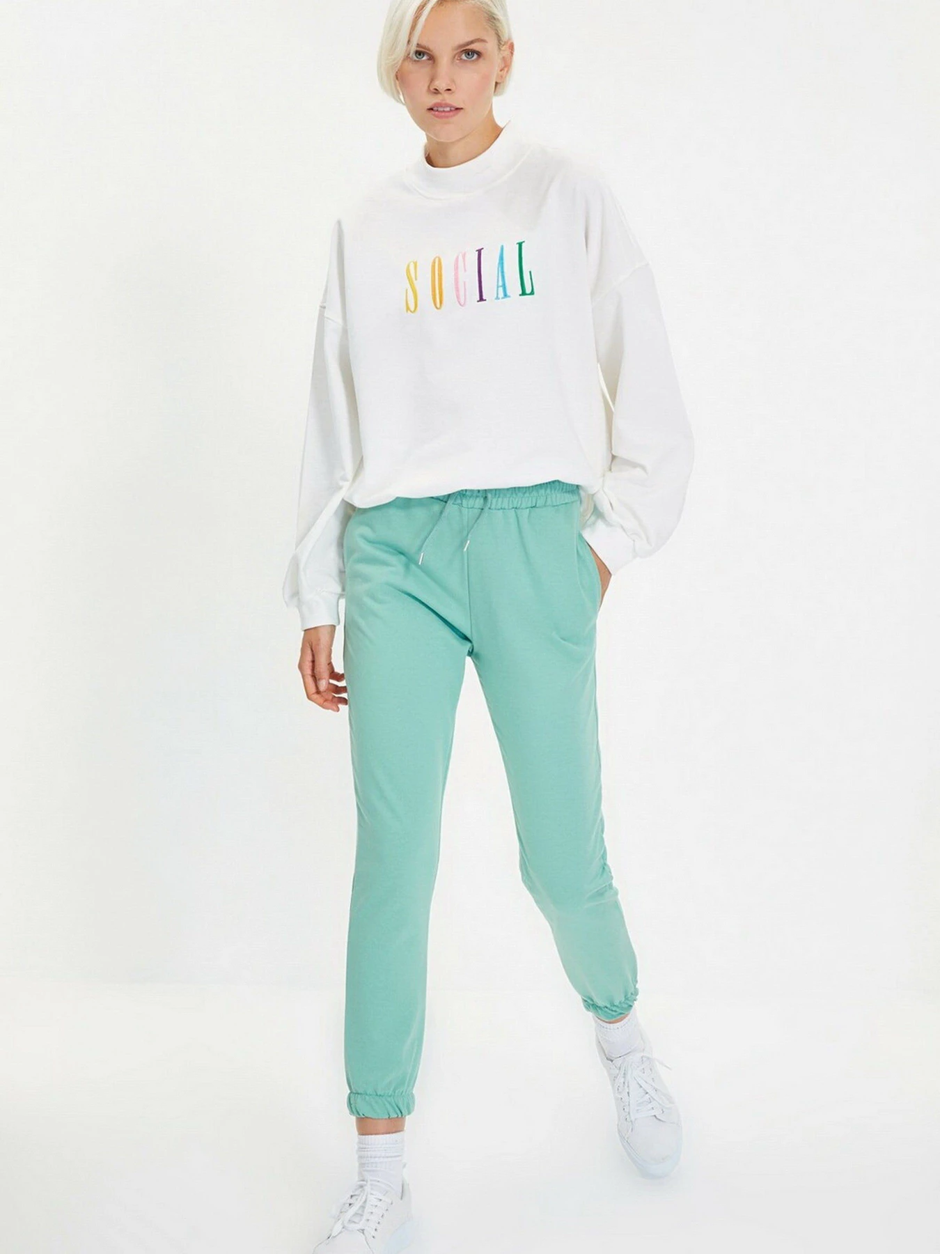 Брюки Trendyol модель TWOAW21EA0194/Mint Брюки Trendyol модель TWOAW21EA0194/Mint Фото