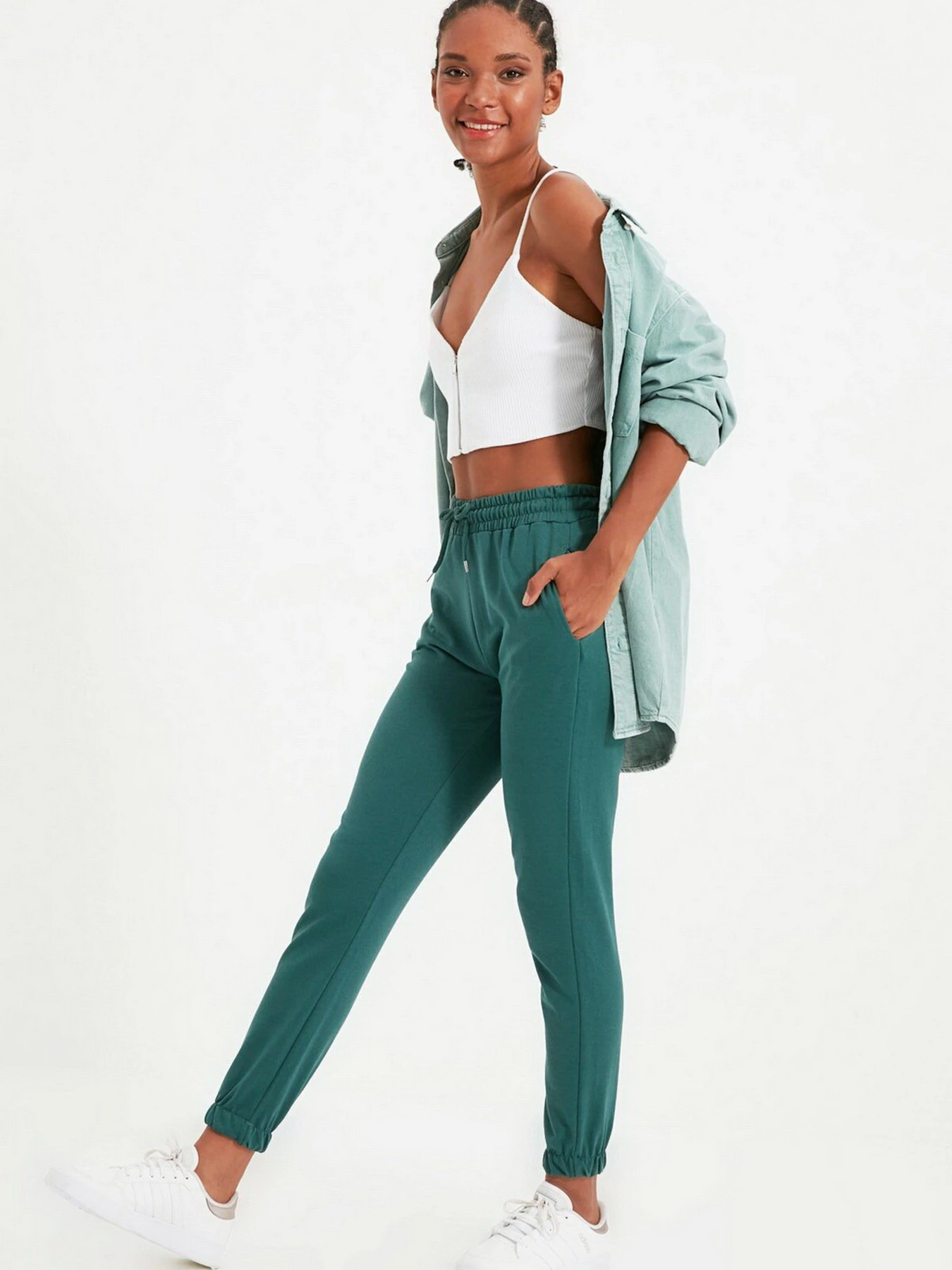 Брюки Trendyol модель TWOAW21EA0194/Yesil Фото
