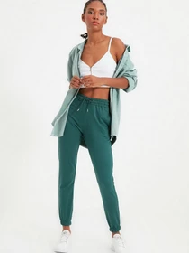 Брюки Trendyol модель TWOAW21EA0194/Yesil Фото