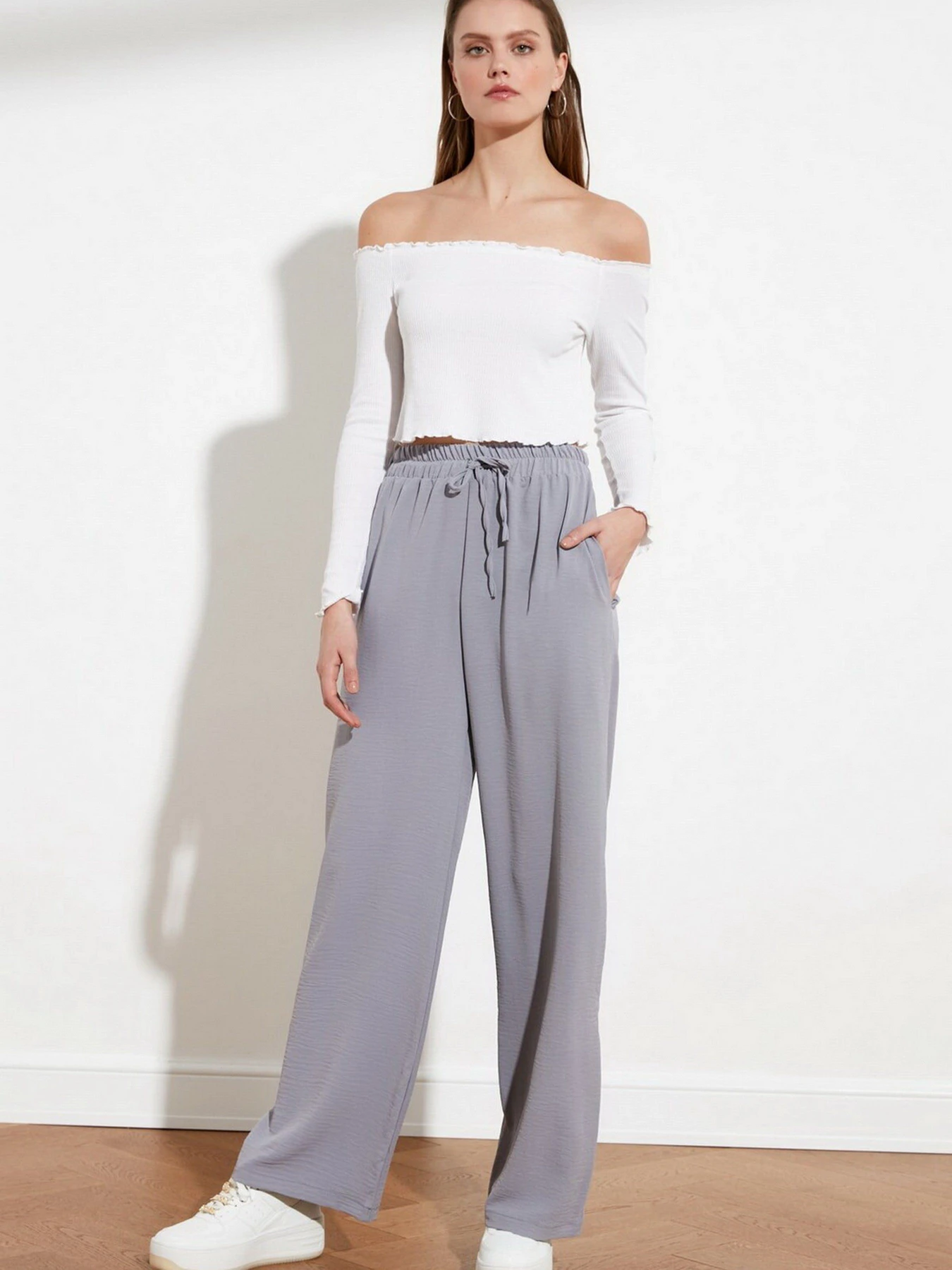 Брюки Trendyol модель TWOSS21PL0248/Gri Фото