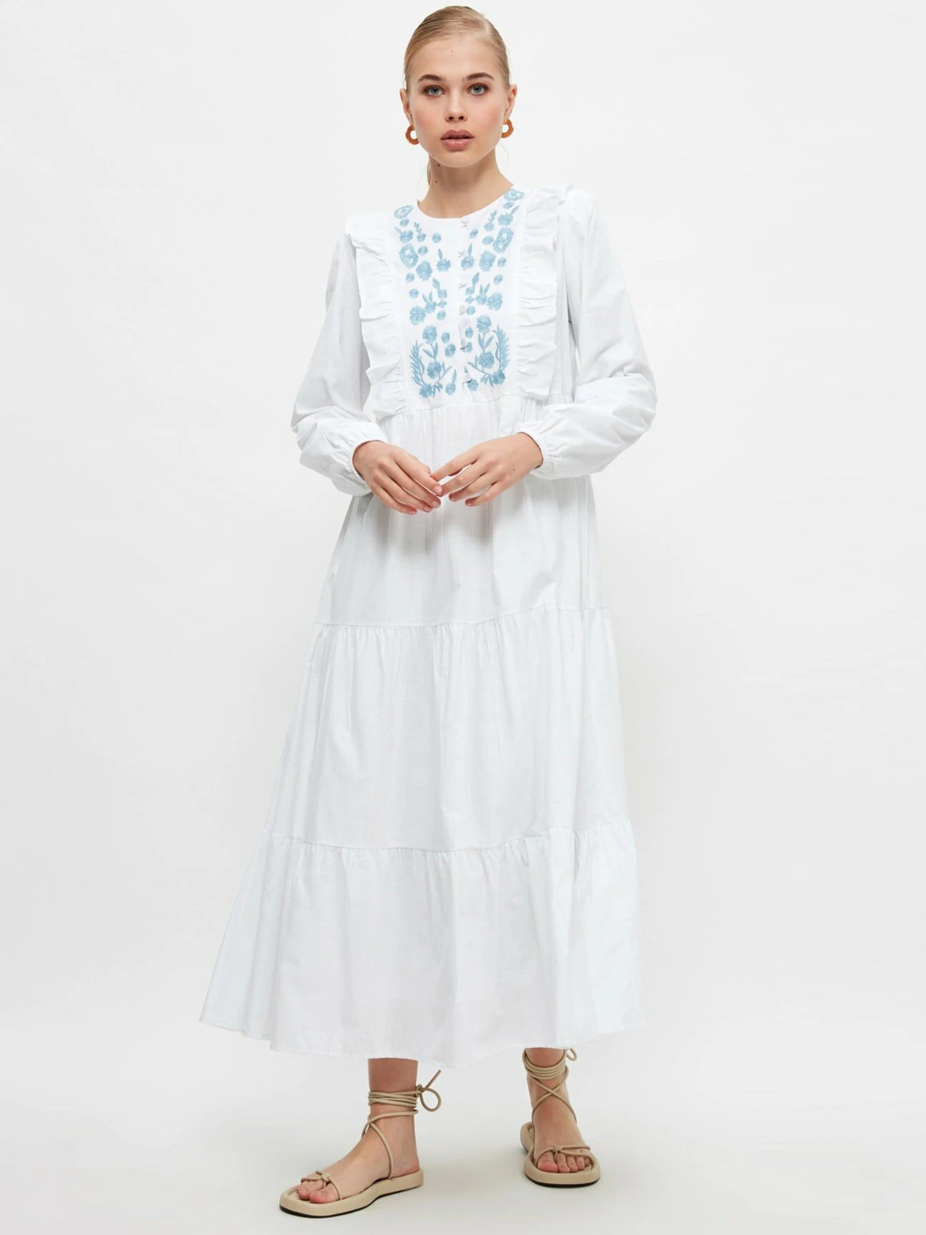 Вышиванки Trendyol модель TCTSS21EB0041/Beyaz Вышиванки Trendyol модель TCTSS21EB0041/Beyaz Фото