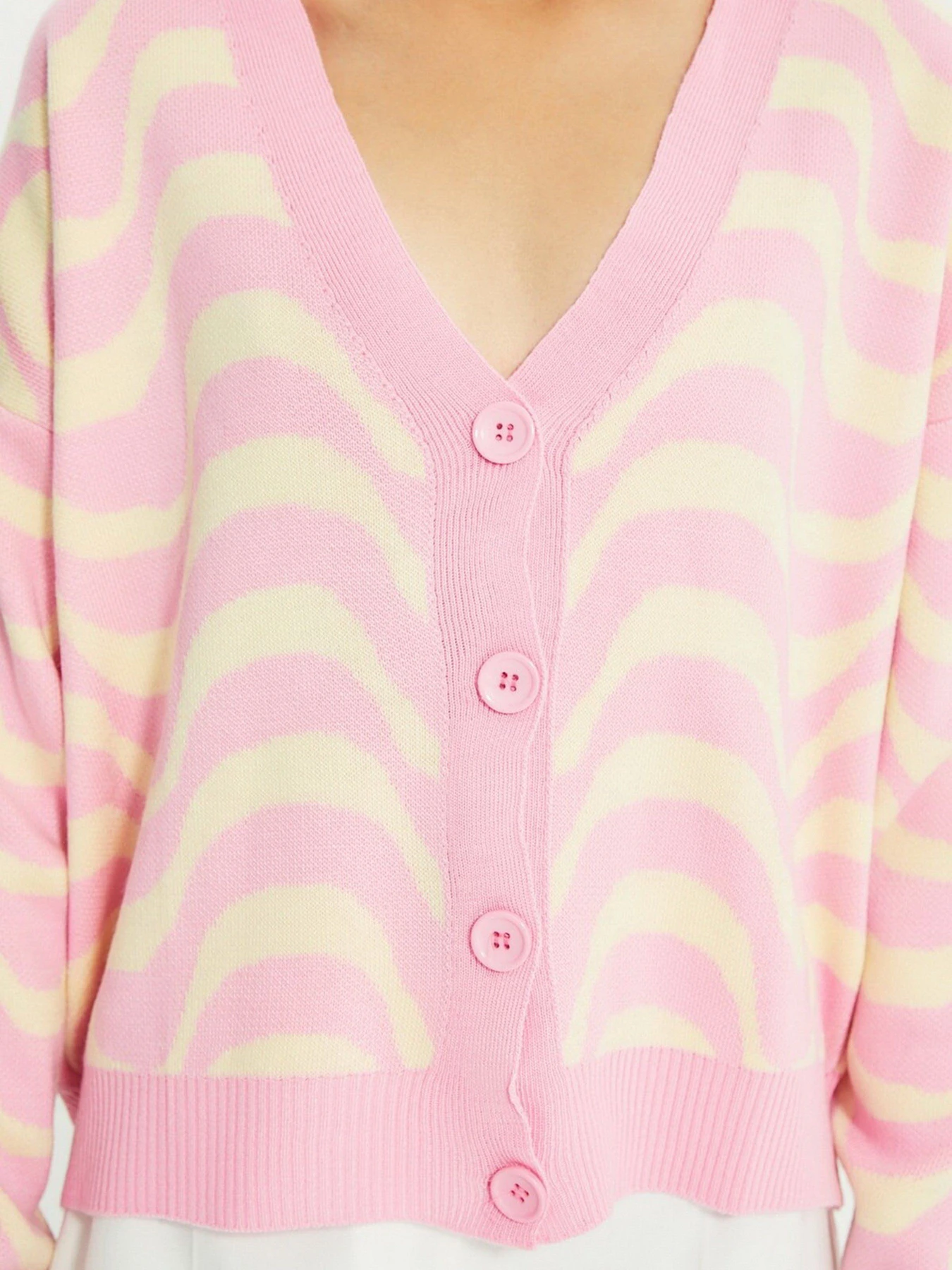 Свитры и кардиганы Trendyol модель TWOAW22HI0751/Pembe Фото